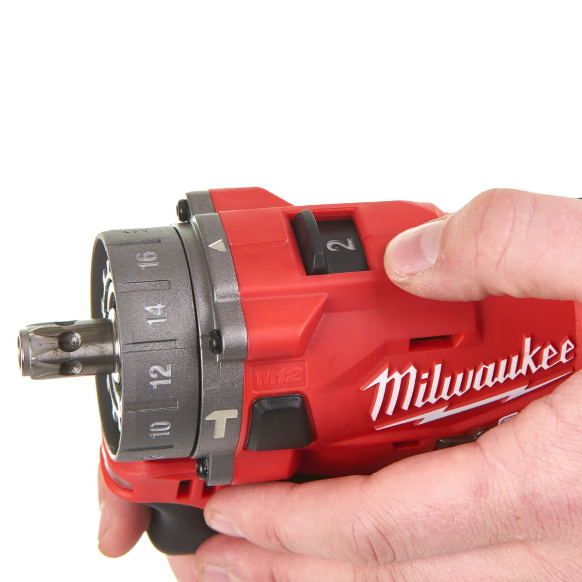 Дрель-шуруповерт ударный MILWAUKEE M12 FPDXKIT-202X FUEL со сменным патроном (4933464138) [12В, 3х2 Ач, HD кейс]