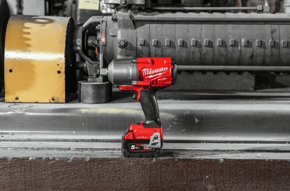 Гайковерт аккумуляторный ударный MILWAUKEE M18 FUEL ONEFHIWF34-502X (4933459730)