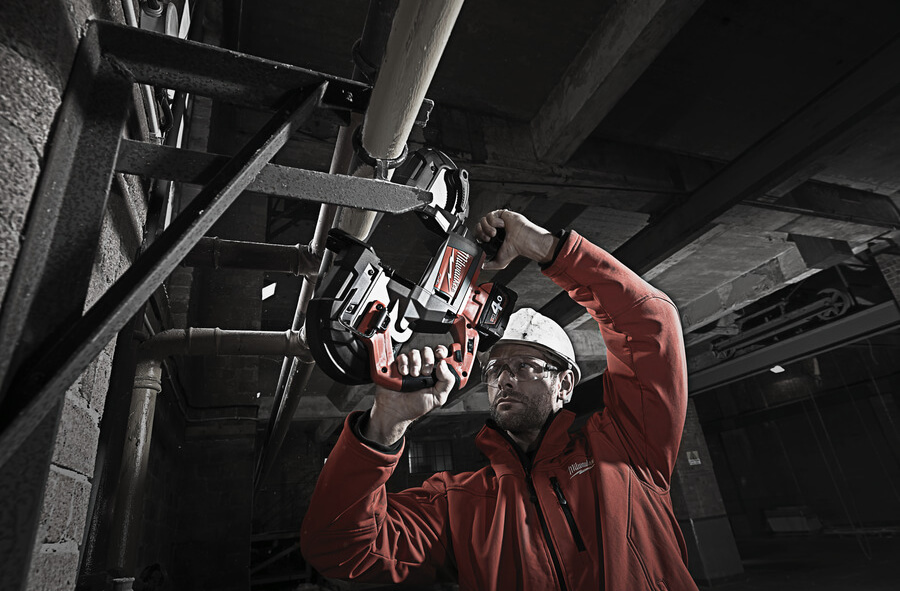 Пила ленточная аккумуляторная MILWAUKEE M18 FUEL CBS125-502C (4933448195)