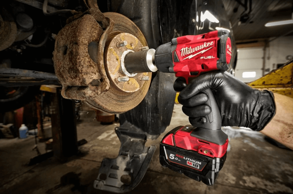 Гайковерт аккумуляторный ударный MILWAUKEE M18 FUEL FMTIW2F12-502X (4933478450)