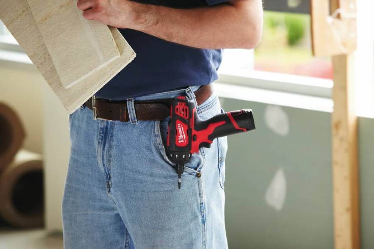 Дрель-шуруповерт Milwaukee M12 BD-0 (4933441910) [12В, без акб и з/у, картон]