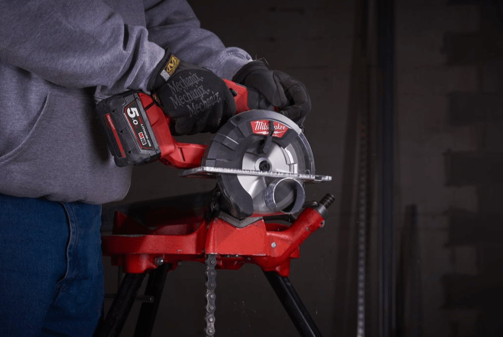 Пила дисковая аккумуляторная MILWAUKEE M18 FMCS-502X (4933459193)