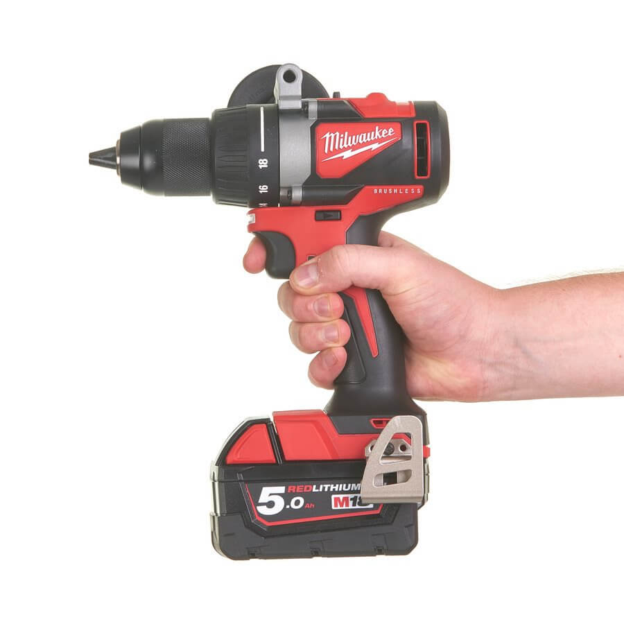 Дрель-шуруповерт MILWAUKEE M18 BLDD2-502X (4933464515) [18В, 2х5 Aч, бесщеточный, HD-кейс]