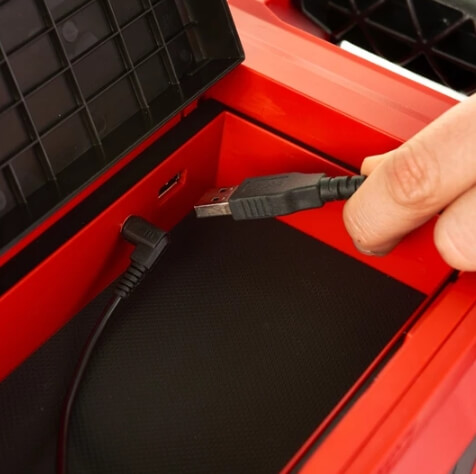 Радио аккумуляторное MILWAUKEE M18 JSR DAB+-0 без АКБ и ЗУ (4933451251)