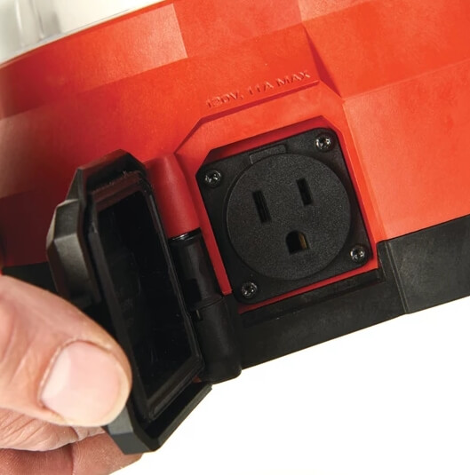 Фонарь аккумуляторный MILWAUKEE TRUEVIEW™ M18 SLSP-0 без АКБ и ЗУ (4933451514)