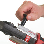 Инструмент для обжима труб гидравлический аккумуляторный MILWAUKEE M18 BLHPT-202C U-SET +оснастка (4933451136)