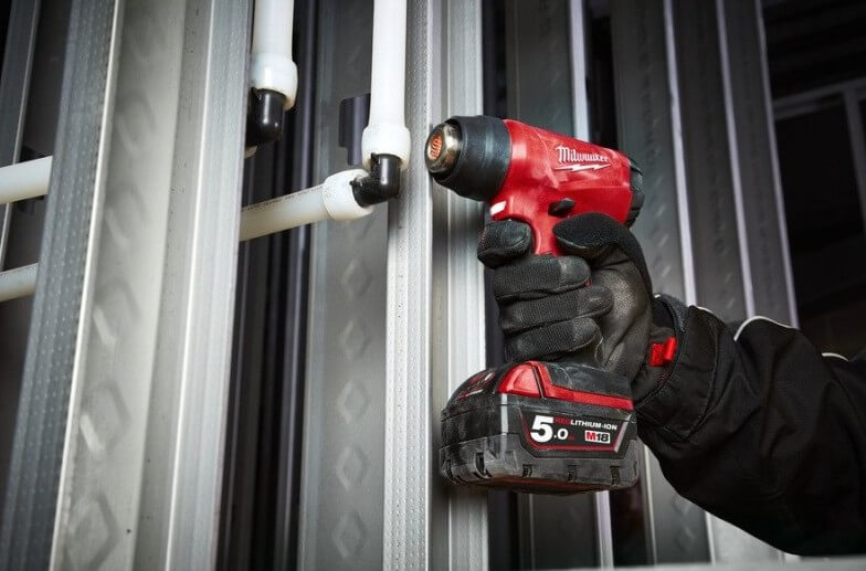 Фен строительный аккумуляторный (термофен) MILWAUKEE M18 BHG-502C 18.0V 5.0Ah