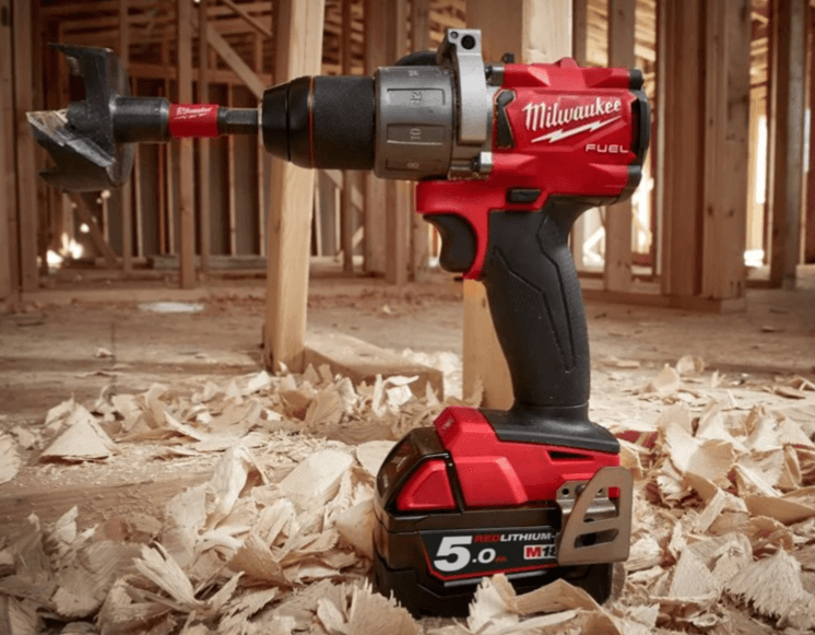 Дрель-шуруповерт MILWAUKEE M18 FDD2-502X (4933464267) [18В, 2x5,0 Ач, бесщеточный, кейс]