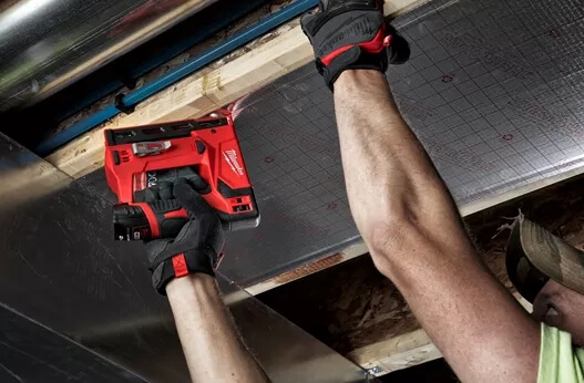 Степлер аккумуляторный MILWAUKEE M12 BST-202X (4933459635)