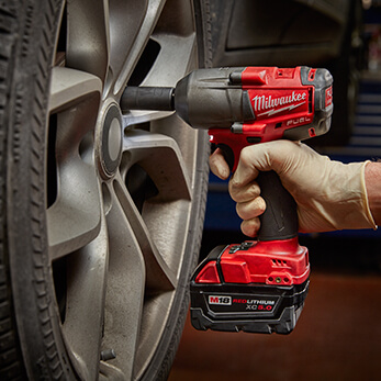 Гайковерт аккумуляторный ударный MILWAUKEE M18 FMTIWF12-502X (4933459185)