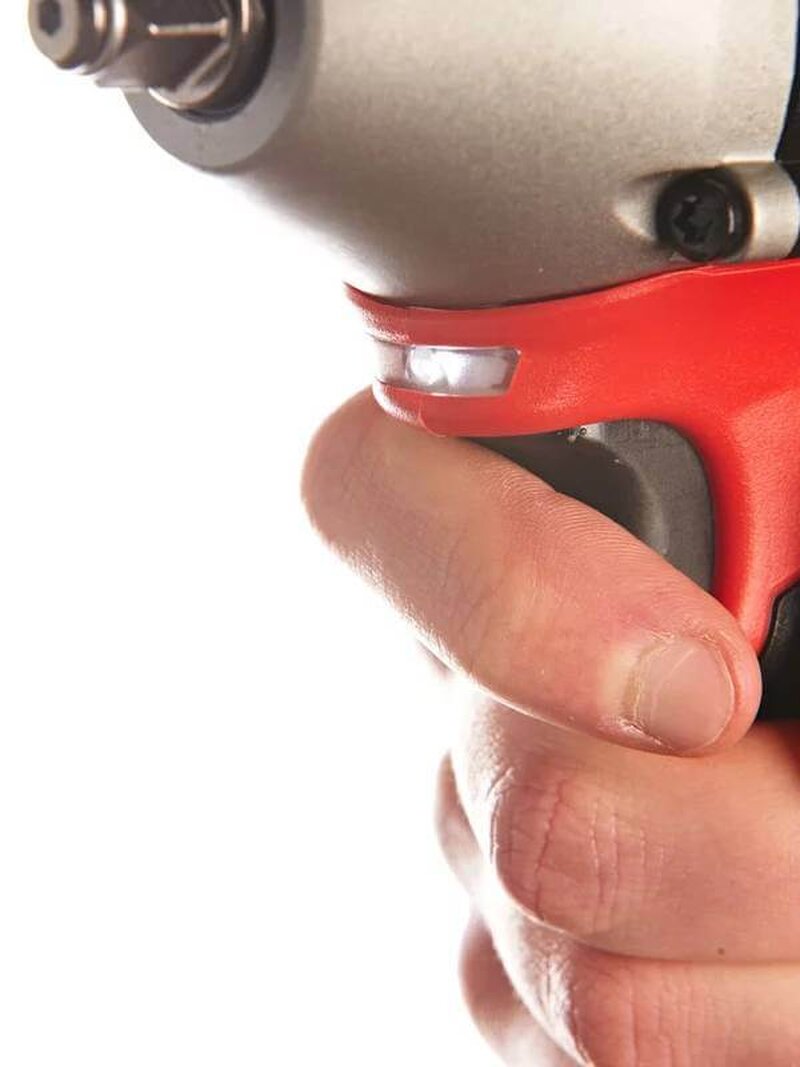 Гайковерт аккумуляторный ударный MILWAUKEE M18 BIW38-0 без АКБ и ЗУ (4933443600)