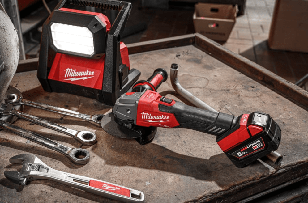 Шлифмашина угловая аккумуляторная MILWAUKEE M18 FUEL FSAG125XB-502X (4933478430)