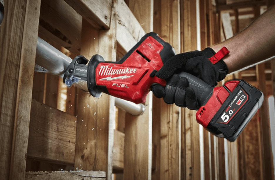 Пила сабельная аккумуляторная MILWAUKEE M18 FUEL FHZ-0X без АКБ и ЗУ (4933459887)