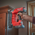 Пистолет гвоздезабивной аккумуляторный MILWAUKEE M18 FUEL CN18GS-202X (4933451573)