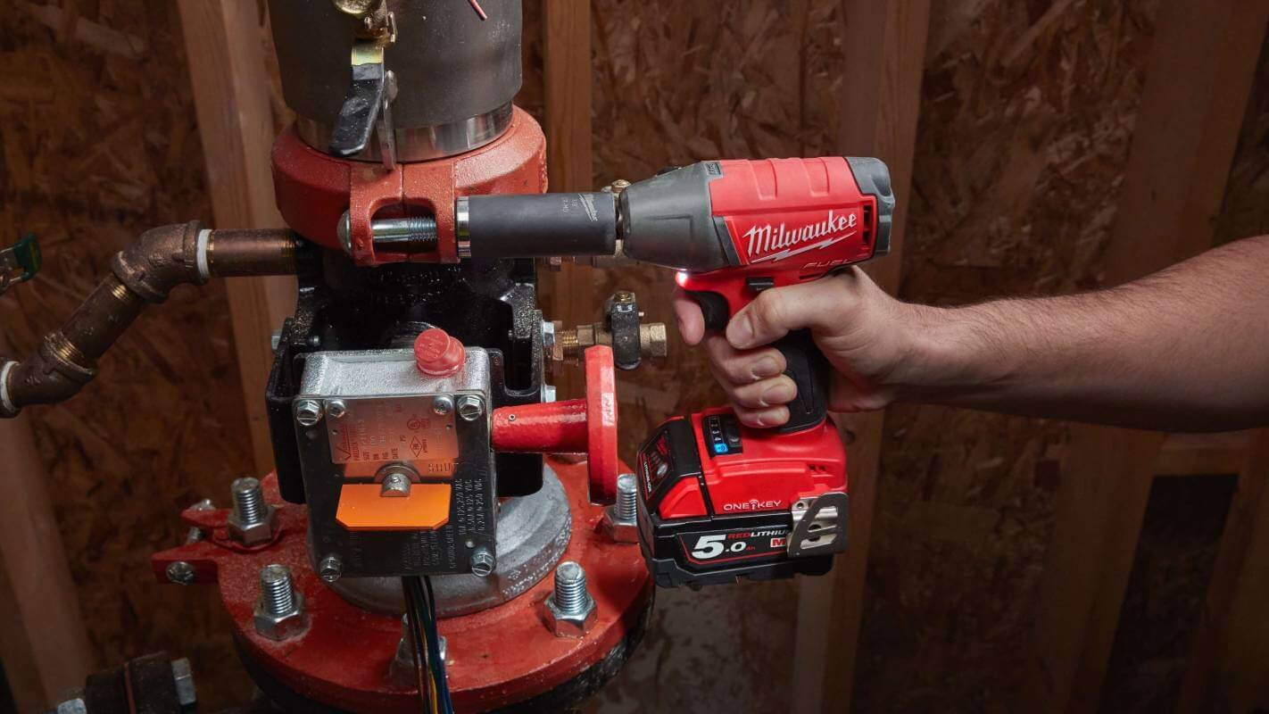 Гайковерт аккумуляторный ударный MILWAUKEE M18 FUEL ONEIWP12-0 ONE-KEY без АКБ и ЗУ (4933451152)