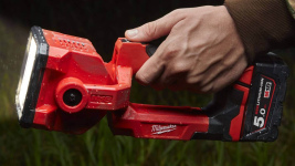 Фонарь аккумуляторный MILWAUKEE M18 SLED-0 без АКБ и ЗУ (4933459159)