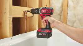 Дрель-шуруповерт ударный Milwaukee M18 BPD-0 (4933443500) [18В, без акб и з/у, картон]