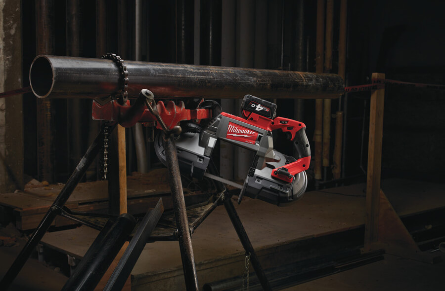 Пила ленточная аккумуляторная MILWAUKEE M18 FUEL CBS125-502C (4933448195)