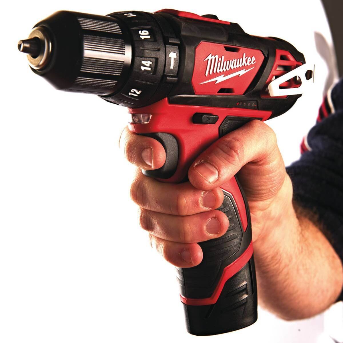 Дрель-шуруповерт ударный Milwaukee M12 BPD-0 (4933441950) [12В, без акб и з/у, картон]