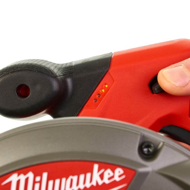 Пила дисковая аккумуляторная MILWAUKEE M12 FUEL CCS44-602X (4933451512)