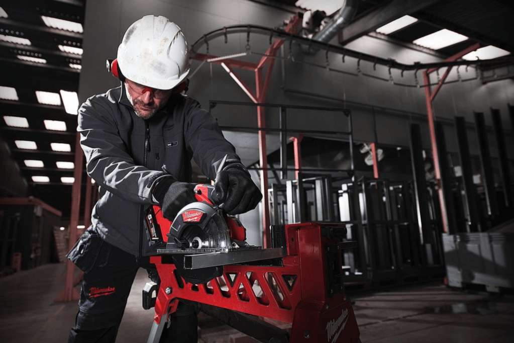 Пила дисковая аккумуляторная MILWAUKEE M18 FMCS-502X (4933459193)