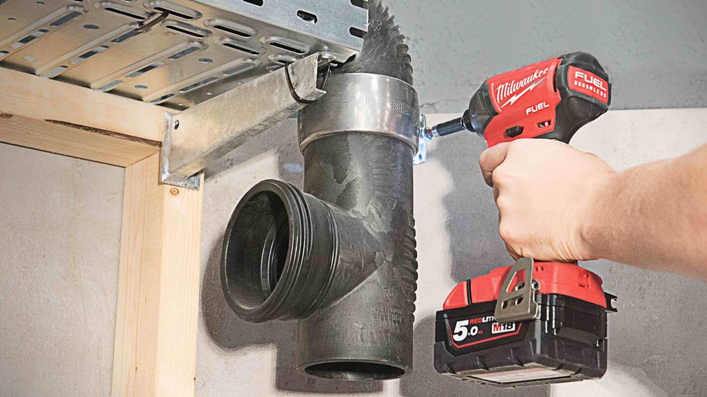 Винтоверт аккумуляторный ударный MILWAUKEE M18 FUEL FQID-0X без АКБ и ЗУ (4933459187)