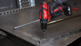 Дрель-шуруповерт Milwaukee M12 BDD-0 (4933441930) [12В, без акб и з/у, картон]