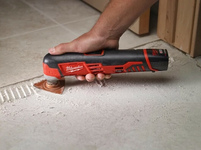 Реноватор (МФИ) аккумуляторный MILWAUKEE M12 C12 MT-0 без АКБ и ЗУ (4933427180)