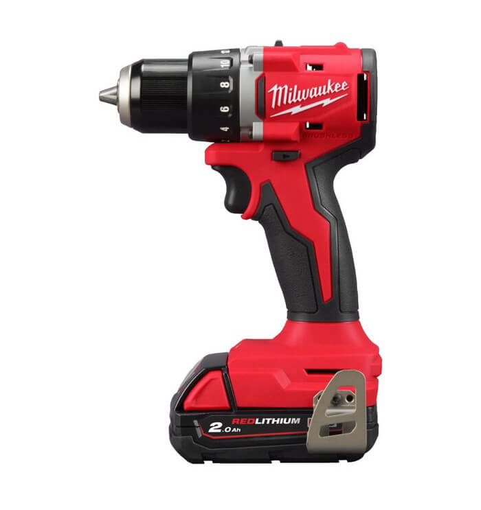 Дрель-шуруповерт MILWAUKEE M18 BLDDRC-202C (4933492833) [18В, 2х2.0 Aч, кейс]