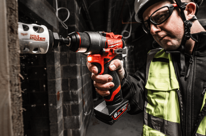 Дрель-шуруповерт MILWAUKEE M12 FDD2-202 (4933479873) [12В, 2x2,0 Ач, бесщеточный, кейс]