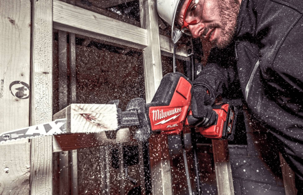 Пила сабельная аккумуляторная MILWAUKEE M18 FUEL FHZ-0X без АКБ и ЗУ (4933459887)