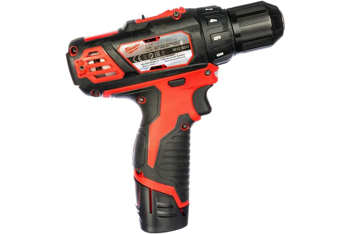 Дрель-шуруповерт MILWAUKEE M12 BDD-202C (4933441915) [12В, 2x2,0 Ач, кейс]