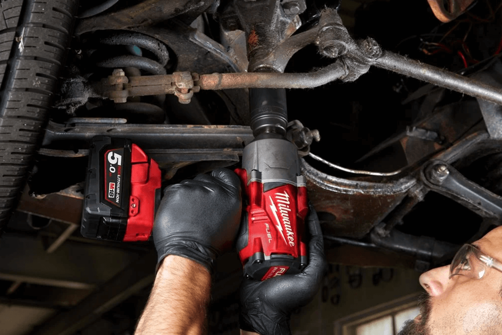 Гайковерт аккумуляторный ударный MILWAUKEE M18 FUEL FHIWF12-502X (4933459696)